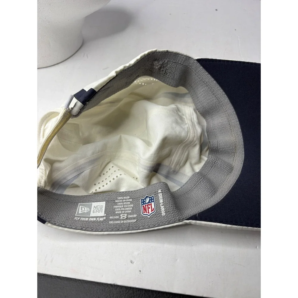 New Era Chicago Bears NFL Equipment Training Hat Cream Navy Adjustable M/L